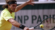 Hale Open: Νίκησε ξανά τον Τσιτσιπά ο 20χρονος Μίκελσεν - Βίντεο 