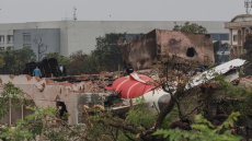 Ο πρόεδρος της Air India διαβεβαιώνει πως το Dreamliner που συνετρίβη είχε «λευκό ιστορικό» κινητήρων