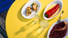 «Πάμε για δύο» στα τσιπουράδικα του Βόλου;