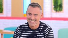 Γιώργος Καπουτζίδης για τα παιδικά του χρόνια: Ήμουν διαφορετικός και δεν ήξερα πώς να το επικοινωνήσω, μεγάλωσα μόνος
