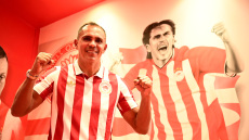 Τζιοβάνι: Στο Καραϊσκάκη με την φανέλα των 100 χρόνων του Ολυμπιακού - Το post και το «είμαι κουρασμένος»  στον Ροντινέι - Βίντεο, φωτογραφίες 