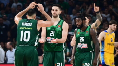 Συγκλονιστικός Σλούκας σε Παπαπέτρου: «Κανείς δεν γνώριζε τους καθημερινούς εφιάλτες που έπρεπε να ξεπερνάς» 