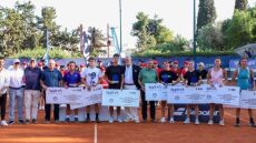 Τένις: Πρωταθλητές Ελλάδας ο Γιάννης Ξυλάς στους άνδρες και η Ελένη Μτσεντλίτζε στις γυναίκες
