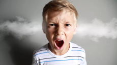 Τα οργισμένα 7χρονα κινδυνεύουν να γίνουν έφηβοι με κατάθλιψη – Έρευνα αποκαλύπτει