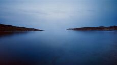 «Δήλος | Γη εν Πλω»: Η έκθεση της διεθνώς αναγνωρισμένης φωτογράφου Erieta Attali στο Μουσείο Μπενάκη