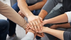 Μια καμπάνια γεμάτη αλήθειες, για τις αξίες που μας ενώνουν και μας κάνουν πιο δυνατούς