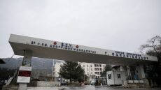 17χρονη έπεσε από τον πρώτο όροφο του «Παπανικολάου» - Νοσηλεύεται σε κρίσιμη κατάσταση
