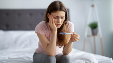 Εξωσωματική γονιμοποίηση: Οι παράγοντες που επηρεάζουν την επιτυχημένη εμφύτευση εμβρύου – Η αντιμετώπιση