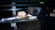 Η Μαντόνα ποζάρει με ζαρτιέρες στο Instagram