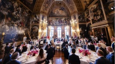 Τι περιλαμβάνει το μενού στο δείπνο των ηγετών του ΝΑΤΟ στο εντυπωσιακό παλάτι Huis Ten Bosch της Χάγης - Δείτε φωτογραφίες