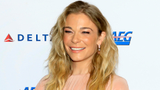 Απρόοπτο για την τραγουδίστρια Λιάν Ράιμς: Της έσπασε δόντι την ώρα της συναυλίας της