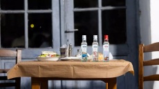 Το απόσταγμα που κάνει κάθε ταξίδι μια «Ωδή στον Τόπο μας»