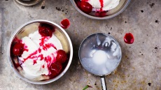 Γιατί πρέπει να δίνουμε παγωτό καϊμάκι στα παιδιά