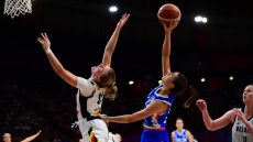 Αθλητικές μεταδόσεις Κυριακής: Πού θα δείτε τον τελικό του Ευρωμπάσκετ Γυναικών και τους αγώνες για το Μουντιάλ Συλλόγων 