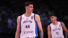 Μήτογλου: «Πρόκληση για μένα η περίοδος που τιμωρήθηκα, δουλεύουμε μαζί με τον Σπανούλη για το μετάλλιο» - Βίντεο