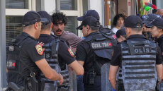 Δεκάδες συλλήψεις στην Κωνσταντινούπολη για συμμετοχή στο Pride που έχει απαγορευτεί