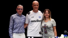 Ο Ατρόμητος παρουσίασε επίσημα τον Λεωνίδα Βόκολο - Διαβεβαιώσεις για το μέλλον της ομάδας
