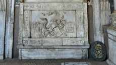 Κόμης Δράκουλας: Νέα ανακάλυψη ενισχύει τη θεωρία πως θάφτηκε στο κέντρο της Νάπολης