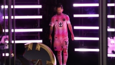 Ιμπραϊμοβιτς: «Οι συμπαίκτες του Μέσι τρέχουν λες και κουβαλούν σακούλες με τσιμέντο»