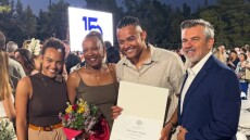 Πτυχιούχος ο Καραλής - «Μάνα το πήρα» - Δείτε φωτογραφίες 