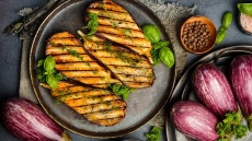 Μελιτζάνα: Πώς να τη διαχειριστείτε για να πετύχετε το ιδανικό αποτέλεσμα