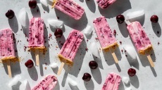 6 συνταγές για παγωτίνια που δεν χρειάζονται παγωτομηχανή