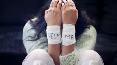 Αυτοκτονικές σκέψεις: Κάθε τρεις μέρες δύο παιδιά αναζητούν βοήθεια
