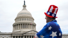 ΗΠΑ: Οργή Τραμπ για τις καθυστερήσεις στην έγκριση «του μεγάλου και ωραίου» φορολογικού νομοσχεδίου του στη Βουλή των Αντιπροσώπων