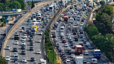 Στο κόκκινο οι δρόμοι της Αττικής - Προβλήματα σε Κηφισό και Κηφισίας, δείτε πού υπάρχει κίνηση