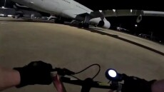 Βρετανία: Για «συνωμοσία» κατηγορούνται 4 φιλοπαλαιστίνιων ακτιβιστών οι οποίοι εισέβαλαν σε βάση της Πολεμικής Αεροπορίας