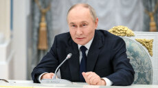 Πούτιν: «Βολικό» μέρος τα Εμιράτα για τη συνάντηση με τον Τραμπ