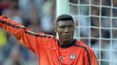 Έφυγε από τη ζωή ο Πίτερ Ρουφάι - Υπερασπίστηκε ως τερματοφύλακας την εστία της Νιγηρίας κόντρα στην Ελλάδα στο Μουντιάλ του 1994