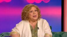 Χριστίνα Τσάφου: Παλιά είχα μεγάλα κόμπλεξ, νόμιζα ότι όλοι μιλάνε για εμένα και θέλουν το κακό μου
