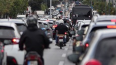 Κίνηση στους δρόμους: Καθυστερήσεις άνω των 15 λεπτών στην Αττική Οδό - Μποτιλιάρισμα σε Κηφισό και Κηφισίας

