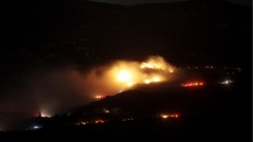 Υπό μερικό έλεγχο η πυρκαγιά στην Πάρνηθα κοντά στο καταφύγιο Μπάφι – Ισχυρές πυροσβεστικές δυνάμεις στο σημείο