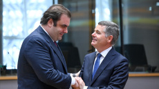 O Πασκάλ Ντόναχιου επανεξελέγη για τρίτη θητεία πρόεδρος του Eurogroup