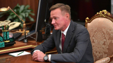 Αυτοκτόνησε ο υπουργός Μεταφορών της Ρωσίας λίγο μετά την αποπομπή του από τον Πούτιν
