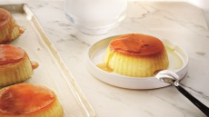 Κρέμα καραμελέ – Η συνταγή της νοσταλγικής γεύσης που μας μεγάλωσε