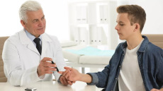 Διαβήτης: Ανεπαρκής η χρηματοδότηση για τα αναλώσιμα – Ποιοι διαμαρτύρονται
