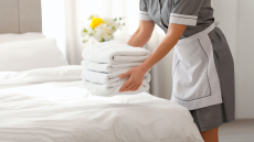 Άλμα στις δηλωθείσες υπερωρίες και τον Μάιο – «Πρωταθλητής» ο τουριστικός κλάδος με αύξηση 1055%