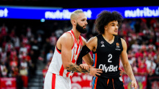 Ναντίρ Χίφι: Άκουσε τη συμβουλή του Φουρνιέ και δοκίμασε γύρο - Φωτογραφία 