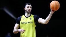 Ο Παναθηναϊκός ανακοίνωσε τον Γιάννη Κουζέλογλου