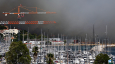 Μασσαλία: Πάνω από 110 οι τραυματίες από τη θηριώδη φωτιά κοντά στην πόλη - Φόβοι ότι οι ισχυροί άνεμοι θα τη θέσουν ξανά εκτός ελέγχου