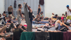 Μεταναστευτικό: Το νέο δόγμα «όποιος μπαίνει παράνομα στην Ελλάδα θα κρατείται» και τα καλοπιάσματα από Χαφτάρ