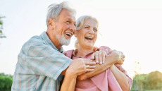 Γήρανση: «Πυροδότης» η φλεγμονή, αλλά όχι για όλους – Έρευνα σε 4 διαφορετικούς πληθυσμούς αποκαλύπτει