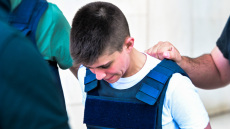 Απομονωμένη η Μουρτζούκου από τους άλλους κρατούμενους - Ισχυρίστηκε ότι ήθελε να ομολογήσει σε εξομολόγηση αλλά έκανε πίσω