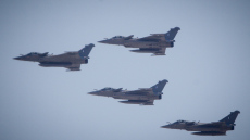 Τανάγρα: Συνελήφθησαν τέσσερις Κινέζοι - Φωτογράφιζαν μαχητικά Rafale και εγκαταστάσεις της ΕΑΒ