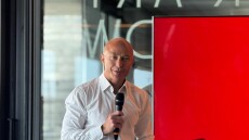 Αχιλλέας Κανάρης: Δεν αποχωρεί η Vodafone από την Ελλάδα