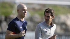 Europa League: Θετικός σε έλεγχο ντόπινγκ ο Γεράι Άλβαρεθ ο οποίος νίκησε τον καρκίνο και πήρε φάρμακο κατά της τριχόπτωσης