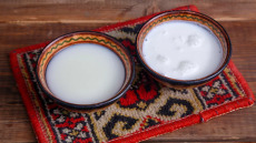 Το εξωτικό γάλα που ενισχύει το ανοσοποιητικό, «ηρεμεί» το άσθμα και μειώνει τη φλεγμονή